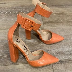 Ankle Strap Pointed Toe Heels